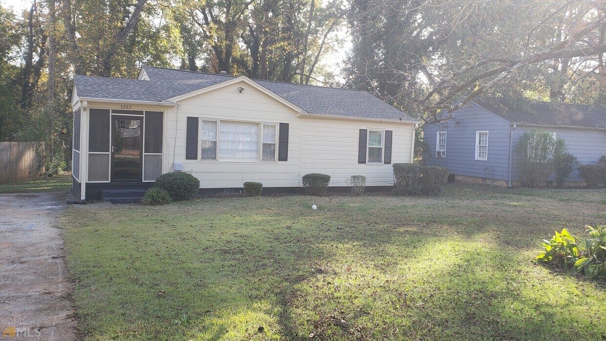 Foto principal - 4263 Lindsey Dr
