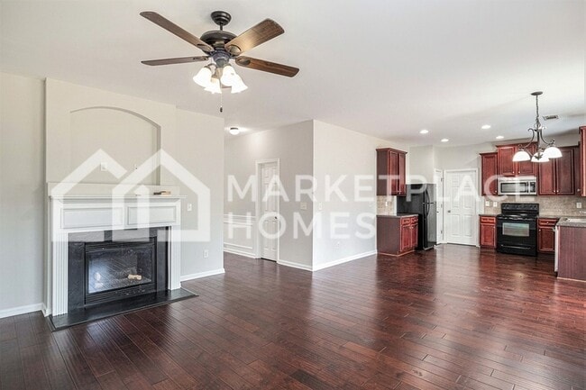 Building Photo - 91 Matador Way