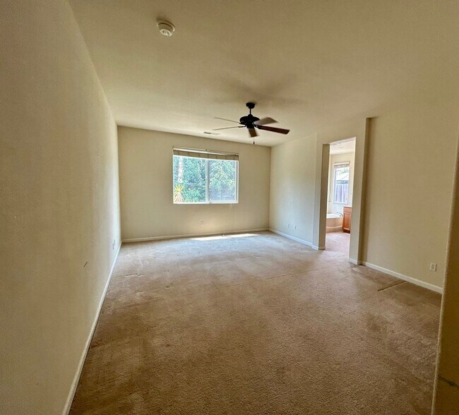 Foto del edificio - 10136 Lavelli Way