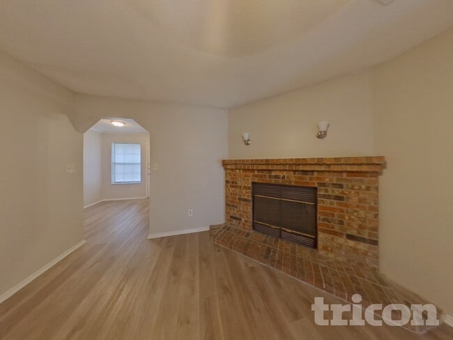 Building Photo - 7828 Texridge Dr