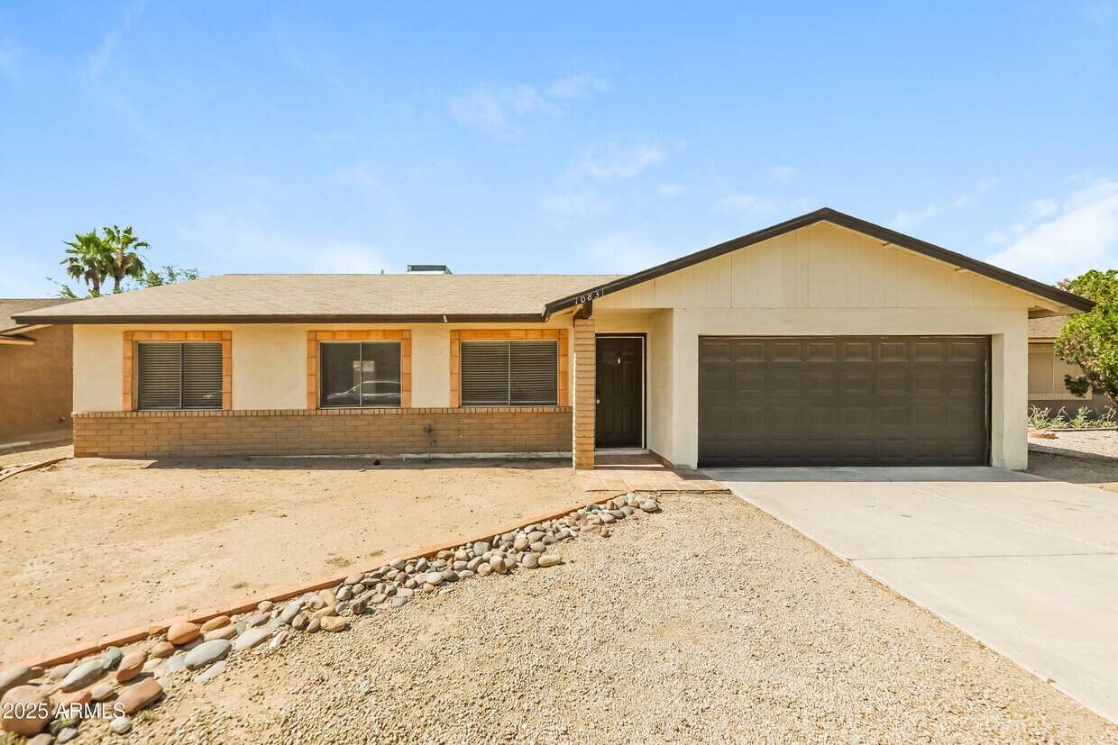 Foto principal - 10831 West Campbell Ave