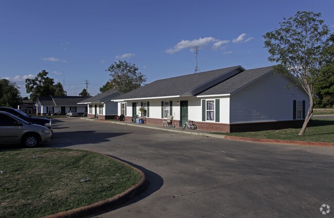 Building Photo - Z-Josie Lane