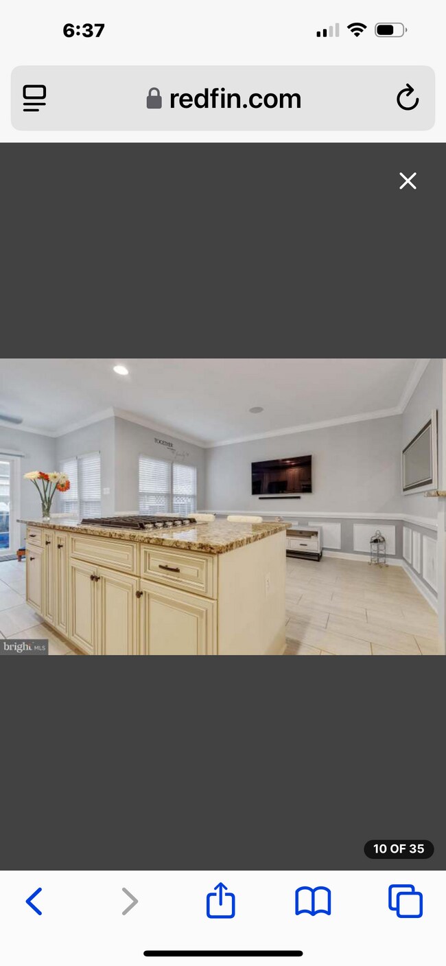 Foto del edificio - 5904 Jovet Way