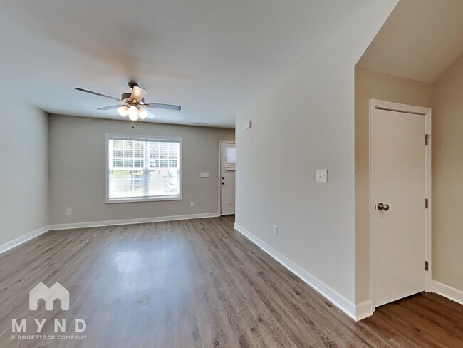Foto del edificio - 719 Hillside St