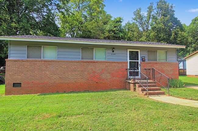 Foto del edificio - 2700 Thornton Rd