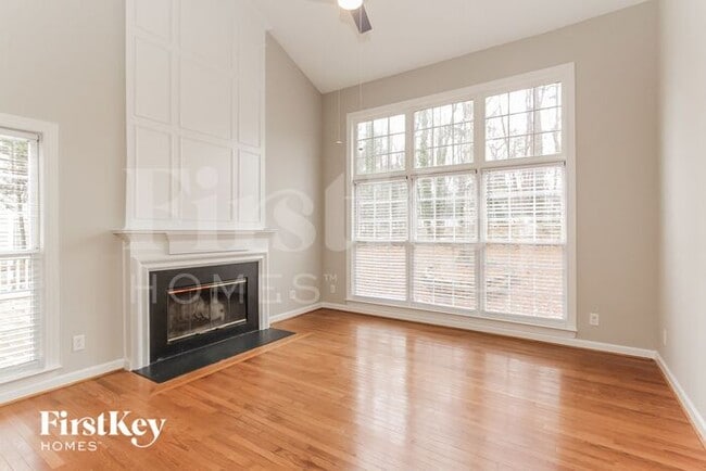 Foto del edificio - 15722 Glencastle St