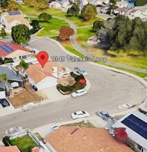 Building Photo - 1349 Valencia Loop