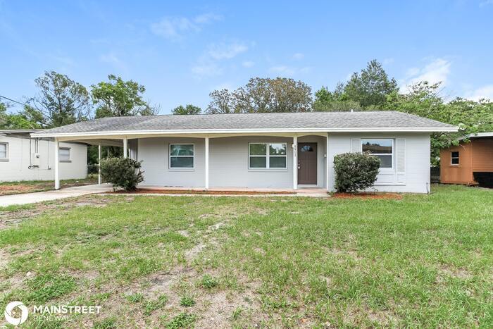 Primary Photo - 5913 Wolf Rd, Orlando, FL 32808