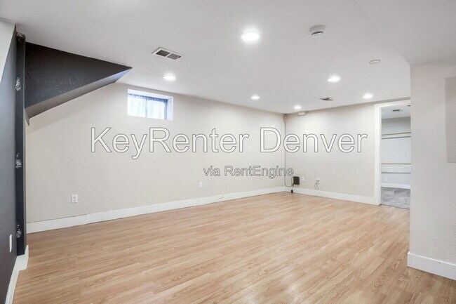 Foto del edificio - 1564 Tamarac St