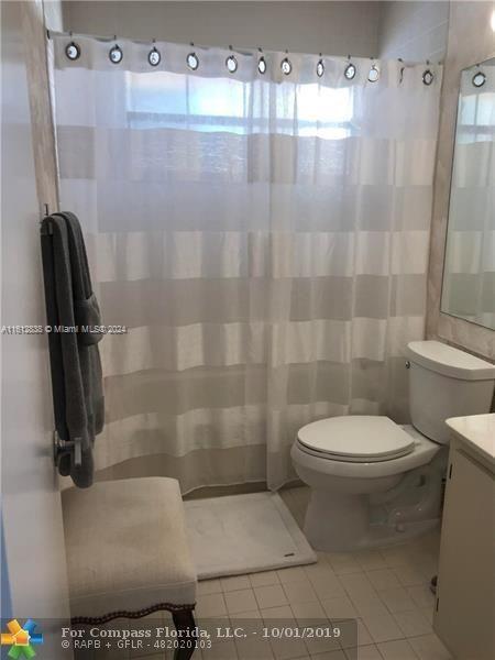 Building Photo - 20911 Leeward Ct