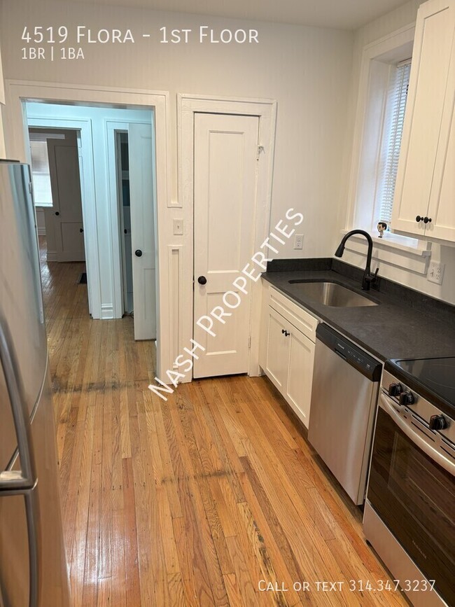 Building Photo - 1400 / 1 Bed / 1 Bath Apt- NEWLY RENOVATED...