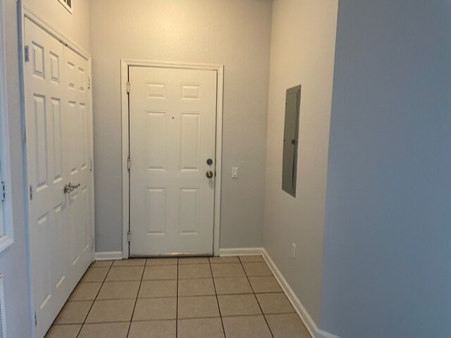 Building Photo - 4862 Cayview Ave