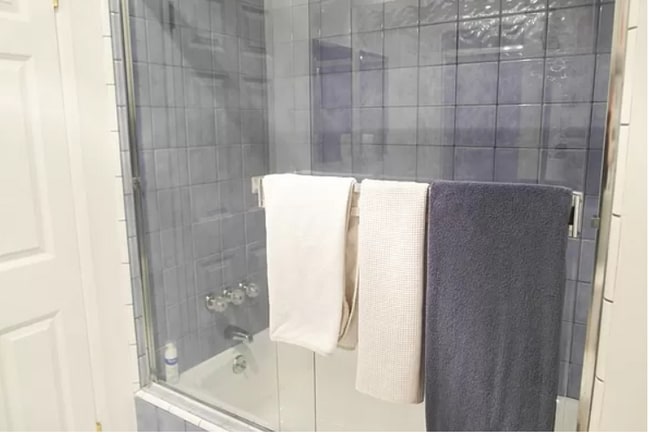 Building Photo - 1242 S Barrington Ave