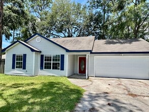 Building Photo - 108 Clinton Ct