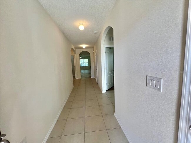 Foto del edificio - 1512 Diamond Loop Dr