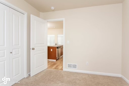 Foto del edificio - 152 Willow View Cir