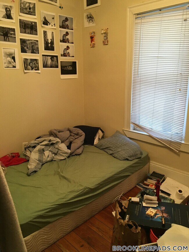 Foto del edificio - 123 Brook St