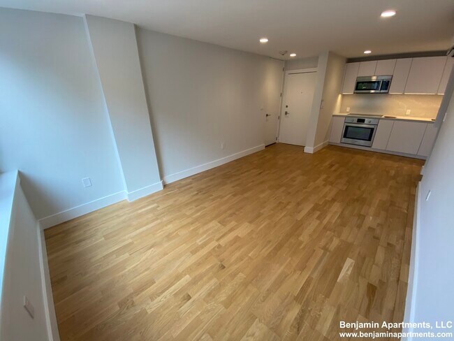 Foto del edificio - 334 Harvard St