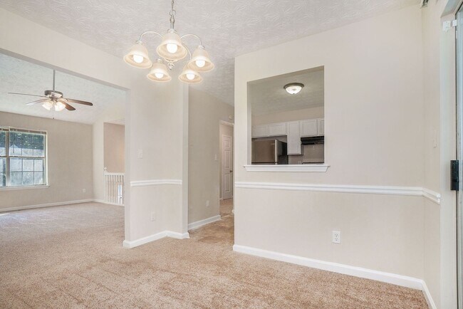 Foto del edificio - 4 Bedroom 2 Bathroom House