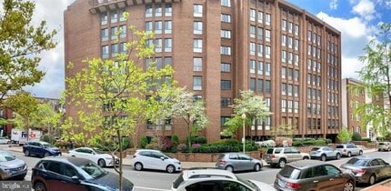 Building Photo - 1280 21st St NW