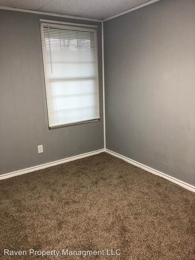 Foto del edificio - 626 University Ave