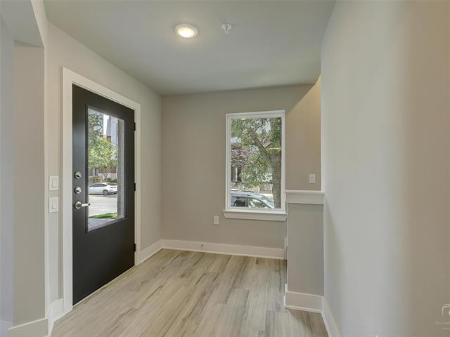 Building Photo - 3341 Wynwood Dr