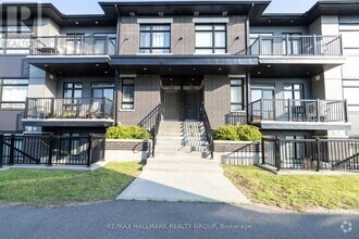 Building Photo - 224-224 Big Sky Private