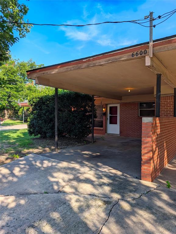 Foto principal - 6600 NW 31st St