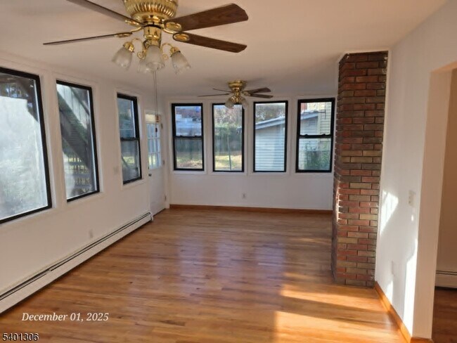 Foto del edificio - 174 Highland Cross