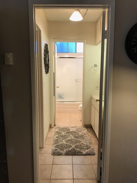 Foto del edificio - 2112 Garnet Ave