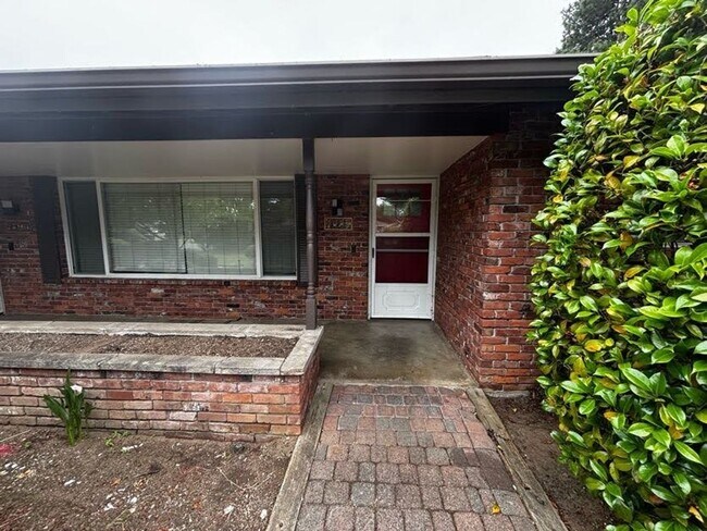 Foto del edificio - Charming Marysville Rambler-Style Duplex
