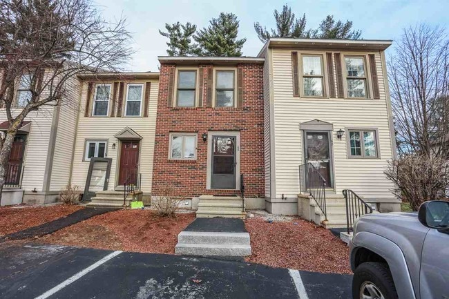 Building Photo - 66 Shelburne Rd