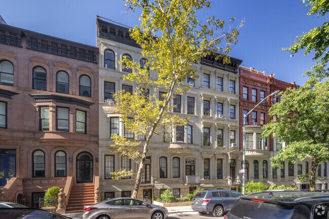 Building Photo - 22 West 83rd Street