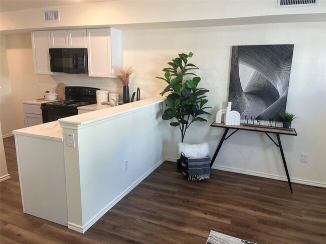 Building Photo - 350 Debus Dr