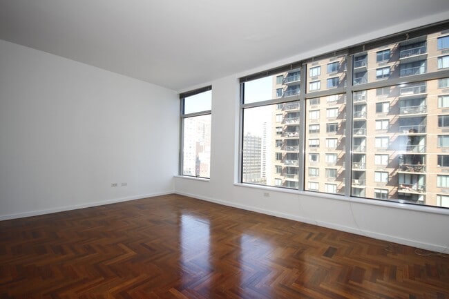 Photo - 250 E 54th St Apartment