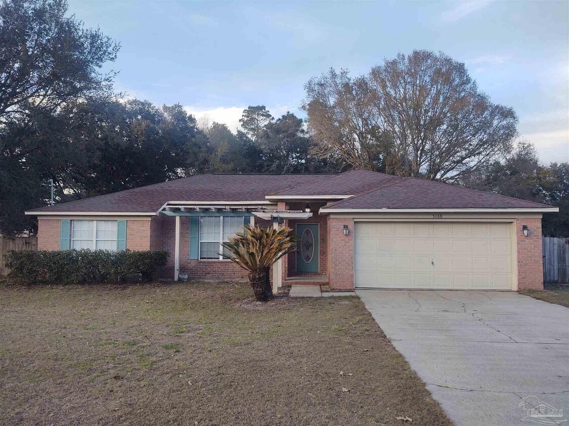 Foto principal - 5268 Deerfoot Ln