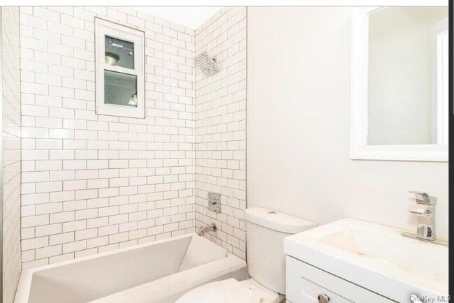 Building Photo - 154 Woodworth Ave