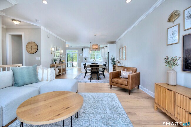 Foto del edificio - 89 Brentwood Cir