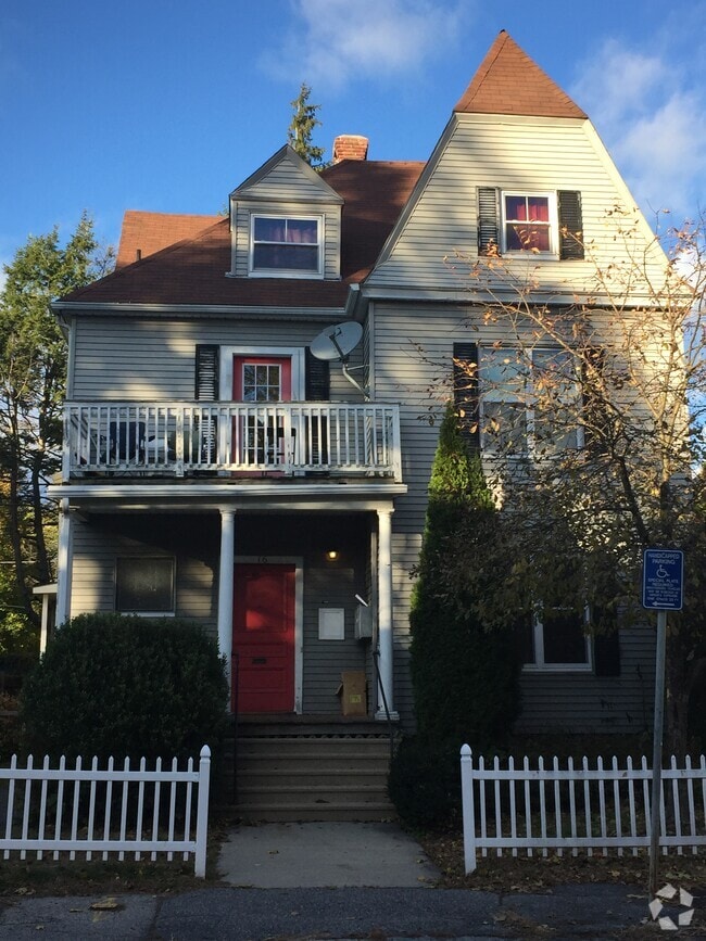 Building Photo - 16 Dayton St