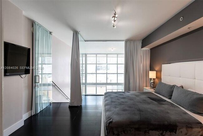 Foto del edificio - 253 NE 2nd St