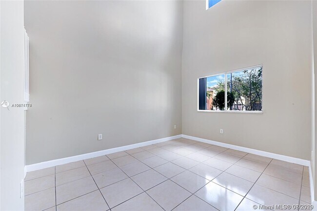 Foto del edificio - 11242 SW 229th Terrace
