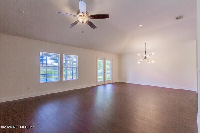 Building Photo - 128 Terracina Dr