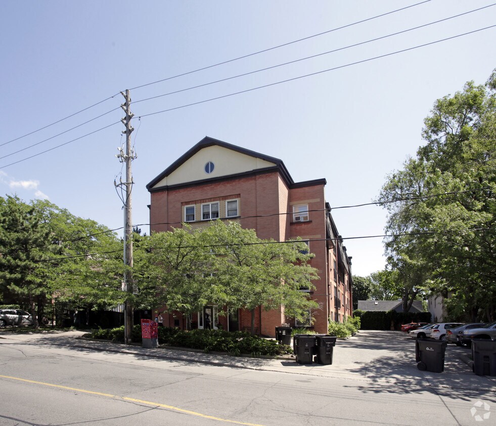 Foto principal - 61 Main St