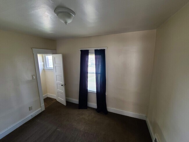 Bedroom 2 - 3633 W 46th St