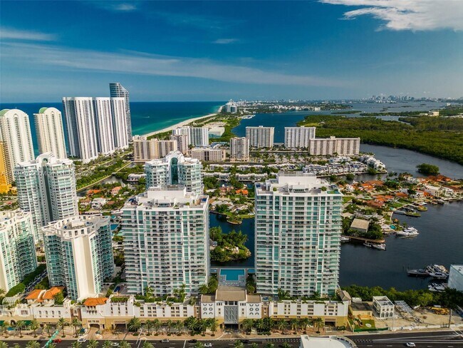 Building Photo - 300 Sunny Isles Blvd