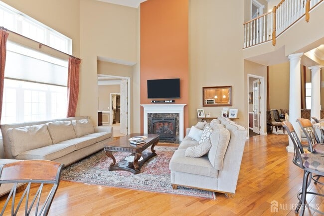 Building Photo - 115 Andover Dr