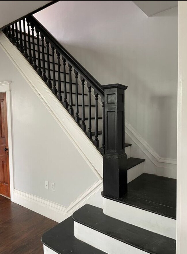 Foto del edificio - 3933 E Grant St