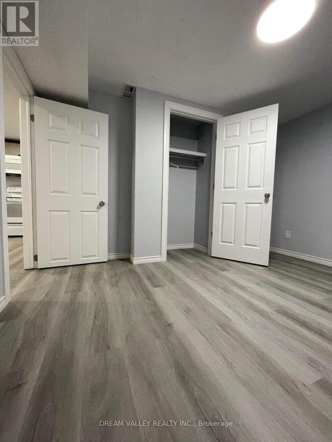 Building Photo - 25 Amarillo Dr