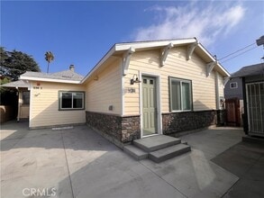 Building Photo - 236 W Palm Ave