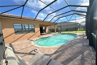 Building Photo - 3812 Columbia Ct